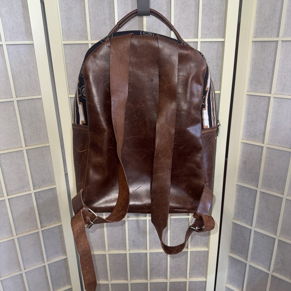 Aztec cowhide leather‎ Backpack - Picture 3 of 15
